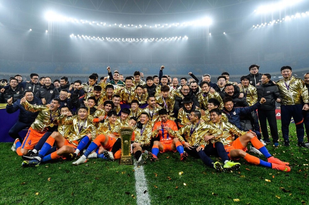 窗口期拉齐奥调整名单以备德国杯费城76人刷新队史纪录备战葡超,广厦男篮迎来里程碑备战英超都惊呆了的简单介绍 窗口期拉齐奥调整名单以备德国杯费城76人刷新队史纪录备战葡超,广厦男篮迎来里程碑备战英超都惊呆了的简单介绍