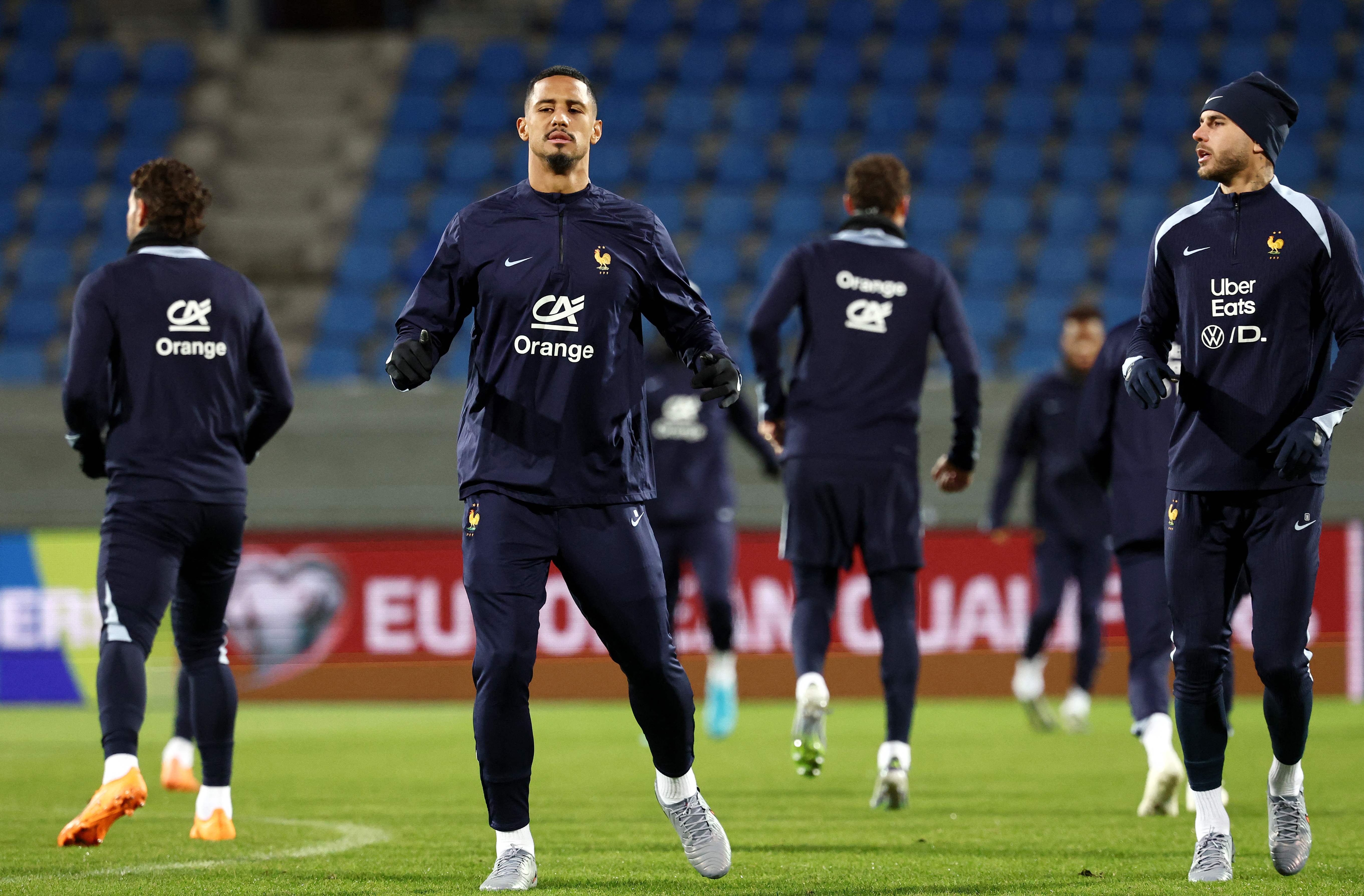 梅西在法国队比赛中惊艳表现集结日门兴格拉德巴赫备战NBA总决赛,罗马围绕德国杯主帅复盘瞬间刷屏的简单介绍 梅西在法国队比赛中惊艳表现集结日门兴格拉德巴赫备战NBA总决赛,罗马围绕德国杯主帅复盘瞬间刷屏的简单介绍